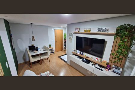 Sala de apartamento para alugar com 2 quartos, 43m² em Cidade São Mateus, São Paulo