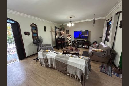 Sala de casa à venda com 3 quartos, 133m² em Encantado, Rio de Janeiro
