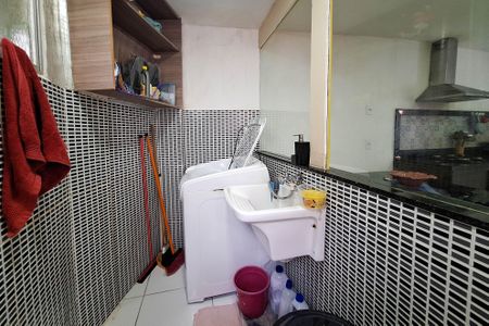 Casa à venda com 85m², 3 quartos e 1 vaga Casa à venda com 85m², 3 quartos e 1 vagaÁrea de Serviço