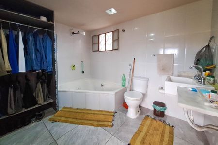 Casa à venda com 85m², 3 quartos e 1 vaga Casa à venda com 85m², 3 quartos e 1 vagaBanheiro da Suíte 1