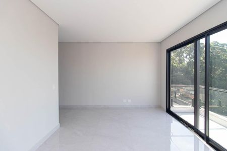 Casa à venda com 300m², 4 quartos e 4 vagasSala