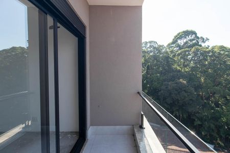 Casa à venda com 300m², 4 quartos e 4 vagasSacada da Suíte 4