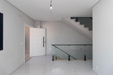 Casa à venda com 300m², 4 quartos e 4 vagasSala de TV