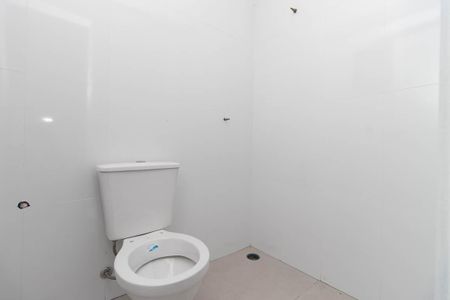 Casa à venda com 300m², 4 quartos e 4 vagasBanheiro de serviço