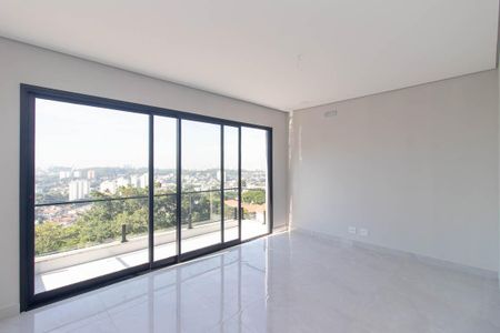 Casa à venda com 300m², 4 quartos e 4 vagasSala