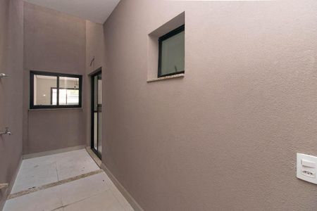 Casa à venda com 300m², 4 quartos e 4 vagasÁrea de Serviço