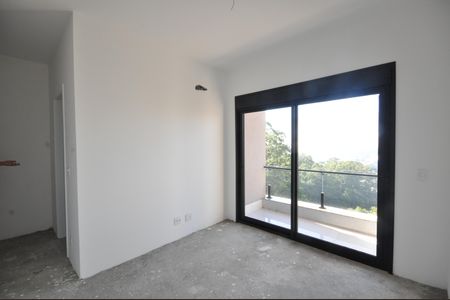 Casa à venda com 300m², 4 quartos e 4 vagasSuíte 1