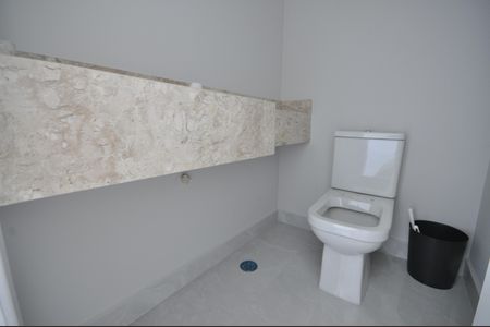 Casa à venda com 300m², 4 quartos e 4 vagasLavabo