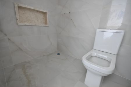 Casa à venda com 300m², 4 quartos e 4 vagasBanheiro da Suíte 3