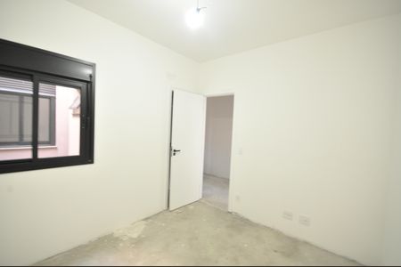 Casa à venda com 300m², 4 quartos e 4 vagasSuíte 2