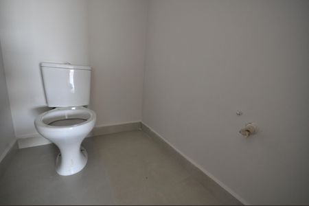 Casa à venda com 360m², 4 quartos e 4 vagasBanheiro Social