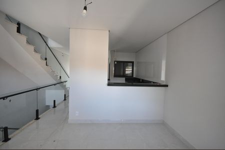 Casa à venda com 360m², 4 quartos e 4 vagasCopa