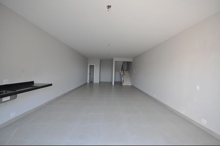 Casa à venda com 360m², 4 quartos e 4 vagasÁrea comum