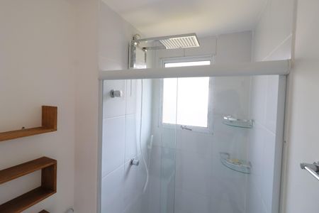 Banheiro da Suíte 1 de apartamento à venda com 2 quartos, 55m² em Novo Osasco, Osasco