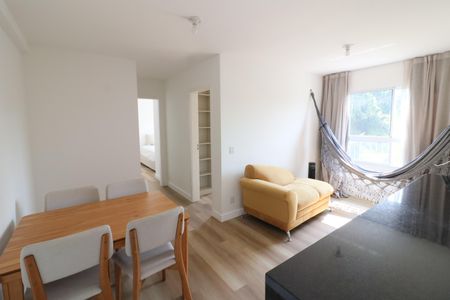 Sala de apartamento à venda com 2 quartos, 55m² em Novo Osasco, Osasco