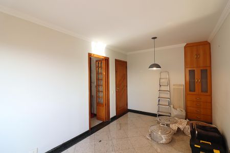 Apartamento à venda com 70m², 2 quartos e 1 vagaSala 