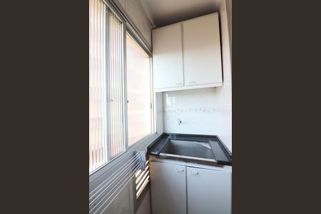 Apartamento à venda com 70m², 2 quartos e 1 vagaÁrea de Serviço