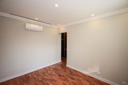 Apartamento para alugar com 370m², 4 quartos e 6 vagasSuíte 3