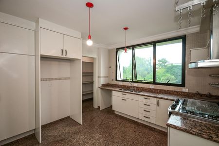 Apartamento para alugar com 370m², 4 quartos e 6 vagasCozinha