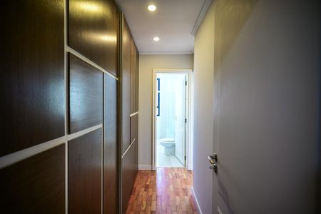 Apartamento para alugar com 370m², 4 quartos e 6 vagasArmário da Suíte  3