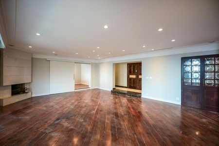 Apartamento para alugar com 370m², 4 quartos e 6 vagasSala