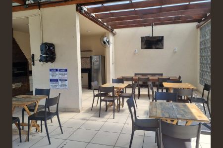 Apartamento à venda com 2 quartos, 55m² em Irajá, Rio de Janeiro