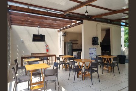 Apartamento à venda com 2 quartos, 55m² em Irajá, Rio de Janeiro