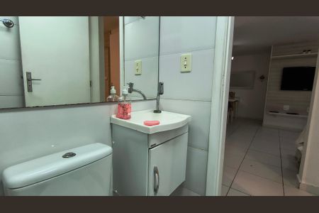 Apartamento para alugar com 55m², 1 quarto e sem vagaBanheiro 