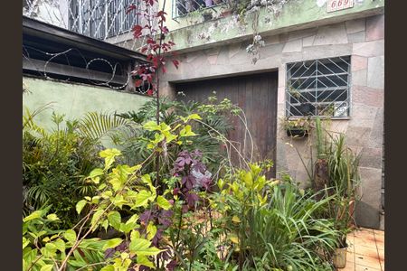 Casa à venda com 250m², 4 quartos e 3 vagasGaragem