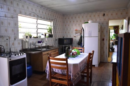 Cozinha de casa à venda com 4 quartos, 250m² em Parque Imperial, São Paulo