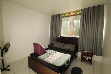 Casa à venda com 360m², 8 quartos e 2 vagasQuarto
