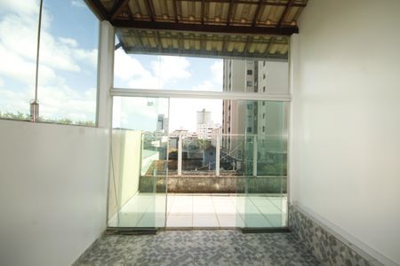 Casa à venda com 360m², 8 quartos e 2 vagasVaranda da Sala