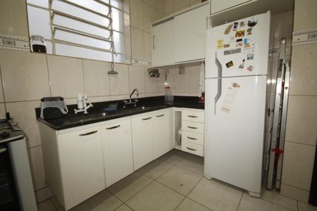Casa à venda com 360m², 8 quartos e 2 vagasCozinha