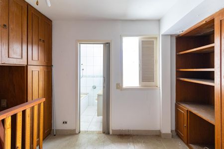 Casa para alugar com 3 quartos, 140m² em Jardim Esmeralda, São Paulo