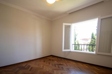 Casa à venda com 700m², 3 quartos e 6 vagasSuíte 1