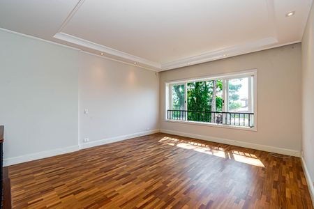 Sala  de casa à venda com 3 quartos, 700m² em Jardim Guedala, São Paulo