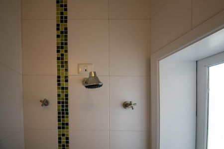Casa à venda com 700m², 3 quartos e 6 vagasBanheiro Suíte 2