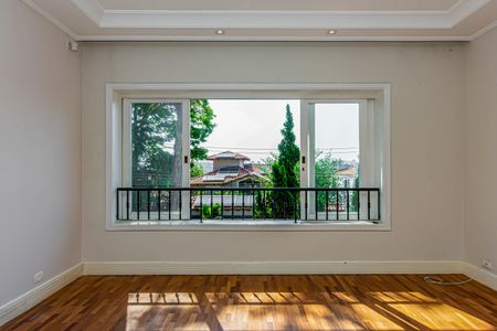 Casa à venda com 700m², 3 quartos e 6 vagasSala 