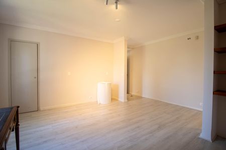Casa à venda com 700m², 3 quartos e 6 vagasSala inferior 