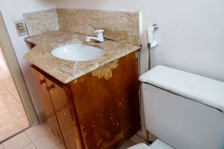 Apartamento à venda com 52m², 2 quartos e 2 vagasBanheiro