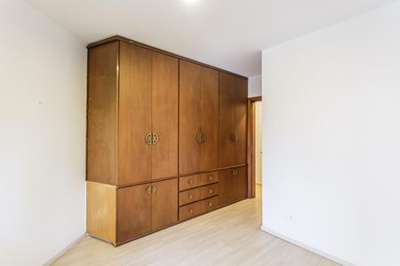 Apartamento à venda com 160m², 3 quartos e 2 vagas Apartamento à venda com 160m², 3 quartos e 2 vagasQuarto 1