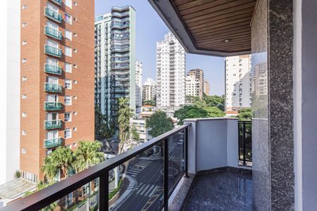 Apartamento à venda com 160m², 3 quartos e 2 vagas Apartamento à venda com 160m², 3 quartos e 2 vagasVaranda da Sala