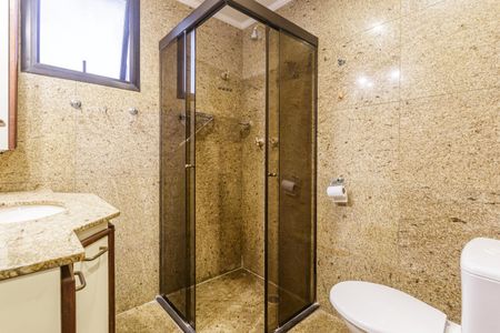 Apartamento à venda com 160m², 3 quartos e 2 vagas Apartamento à venda com 160m², 3 quartos e 2 vagasBanheiro Social