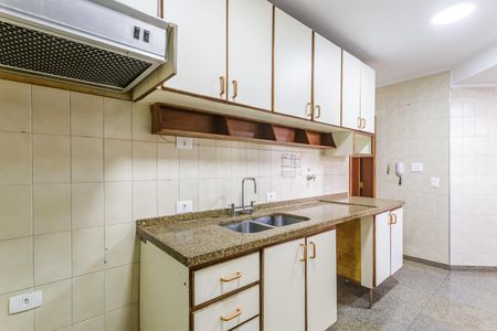 Apartamento à venda com 160m², 3 quartos e 2 vagas Apartamento à venda com 160m², 3 quartos e 2 vagasCozinha