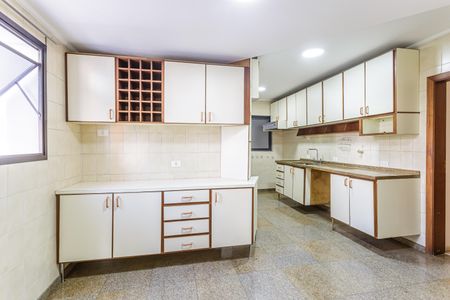 Apartamento à venda com 160m², 3 quartos e 2 vagas Apartamento à venda com 160m², 3 quartos e 2 vagasCozinha