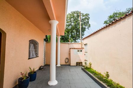 Casa à venda com 190m², 4 quartos e 4 vagasEntrada
