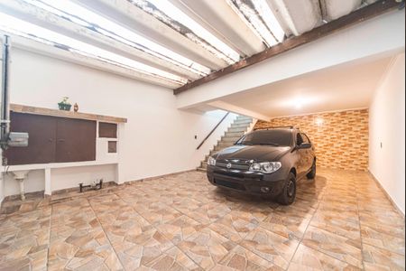 Casa à venda com 95m², 2 quartos e 3 vagas Casa à venda com 95m², 2 quartos e 3 vagasGaragem