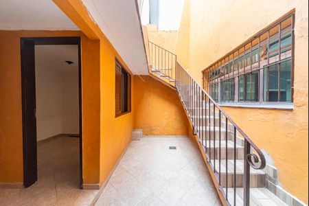 Casa à venda com 95m², 2 quartos e 3 vagas Casa à venda com 95m², 2 quartos e 3 vagasQuintal