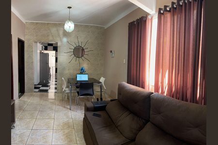 Casa para alugar com 3 quartos, 112m² em Porto Novo, São Gonçalo