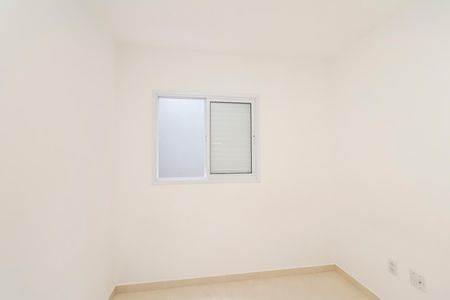 Quarto 1 de apartamento à venda com 2 quartos, 47m² em Vila Carmosina, São Paulo